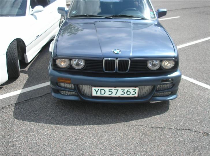 BMW 320 i SOLGT billede 6