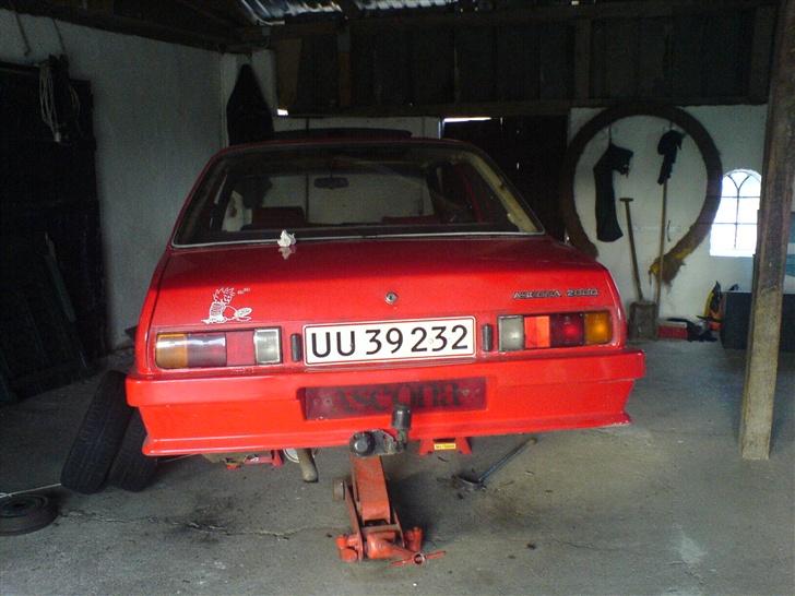 Opel Ascona B (solgt) billede 5