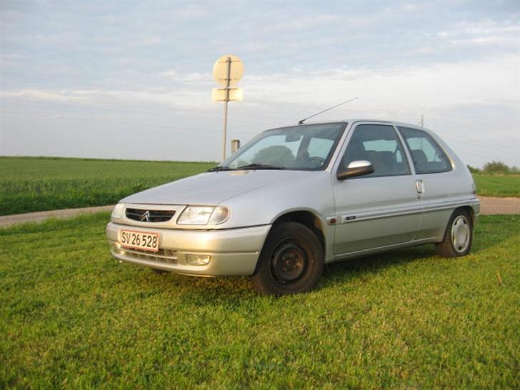Citroën Saxo 1.4 SX - Solgt billede 2