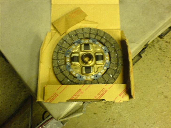 Toyota Corolla GT - Sprit ny original Toyota kobling fra en Ae101. billede 17