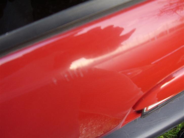 Citroën saxo vtr SOLGT - nogen små riser på bagklappen billede 3