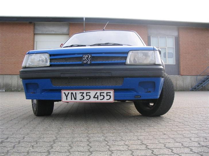 Peugeot 205 GTI SOLGT! billede 3