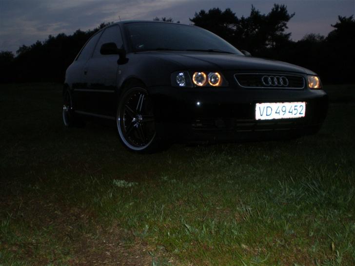 Audi A3 1.8 turbo *black widow billede 12