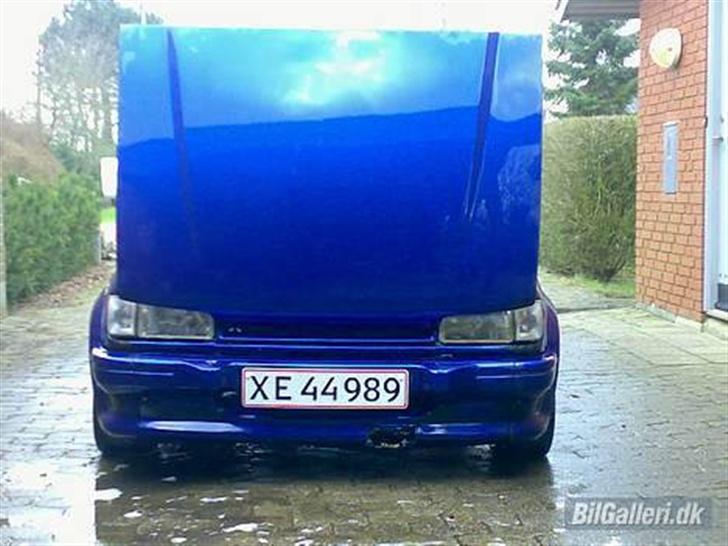 Ford Fiesta XR2 "Fiffi" SOLGT - Motorhjelmen åbner nemlig den rigtige vej... Nemlig ja! billede 1