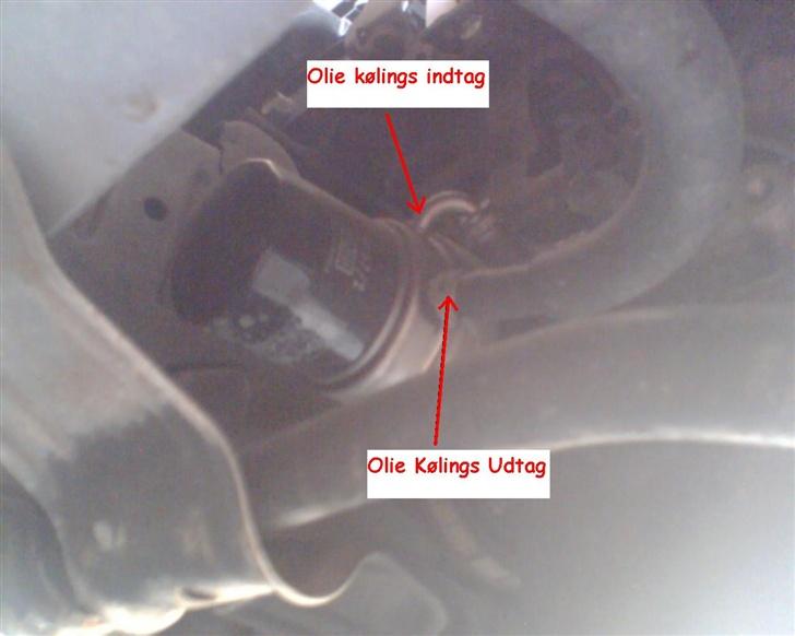 Daihatsu Charade G112 1.6i 16V DeTomaso CXF 4WD - Standart har en 4WD oliekøling og dem med automat gear har også dette. billede 9