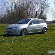 Ford focus "rs"