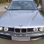 BMW 735i