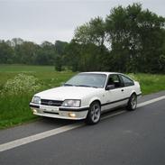 Opel monza