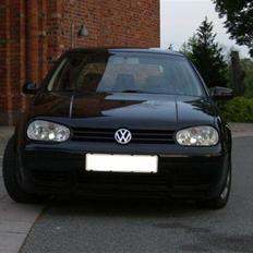 VW Golf 4 V6  4MOTION