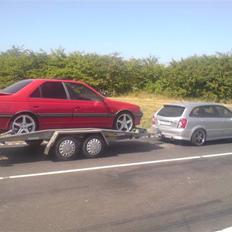 Mazda 323F 2,0Sportive Solgt