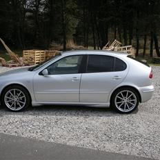 Seat leon tdi 130 sport SOLGT