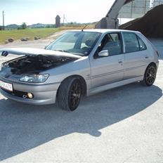 Peugeot 306 2,0 HDi "Løven" SOLGT