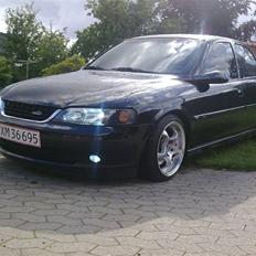 Opel Vectra B Edition 100(Død)
