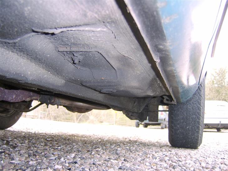 Ford Taunus 2,3 Ghia S "Solgt" - Godt underliv.  billede 6