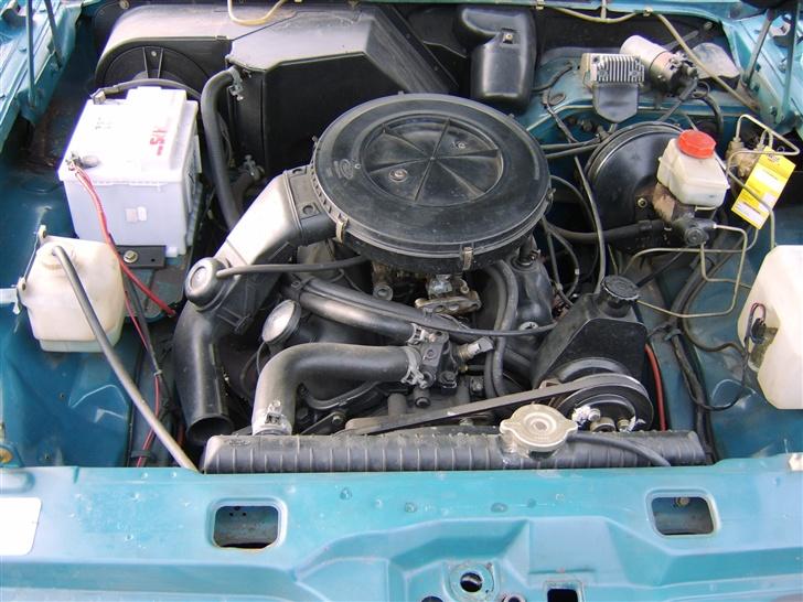 Ford Taunus 2,3 Ghia S "Solgt" - Maskinrum. Rent og pænt.  billede 7