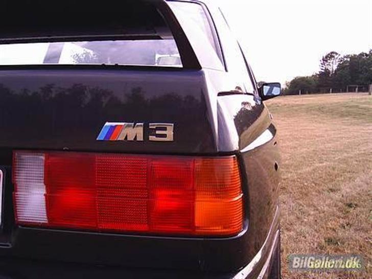 BMW E30 M3 - Solgt billede 3