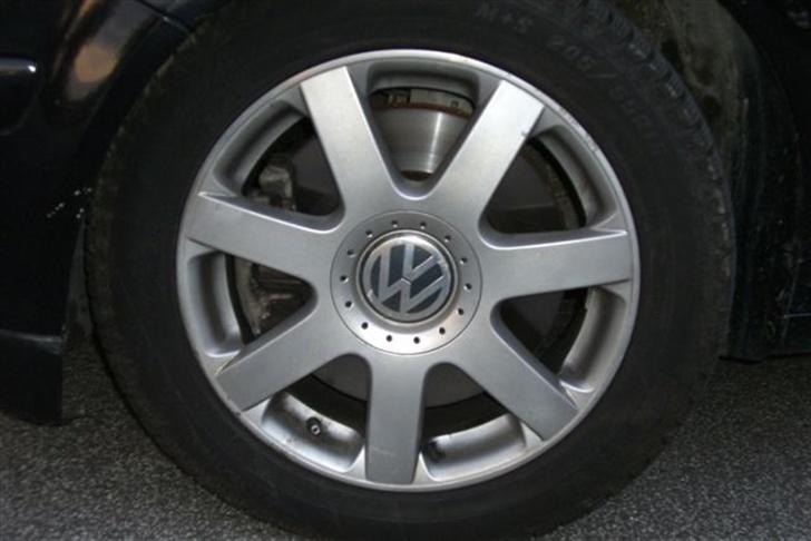 VW Golf 4 V6  4MOTION - Bremse kan den også. Motherfucker skiver billede 5