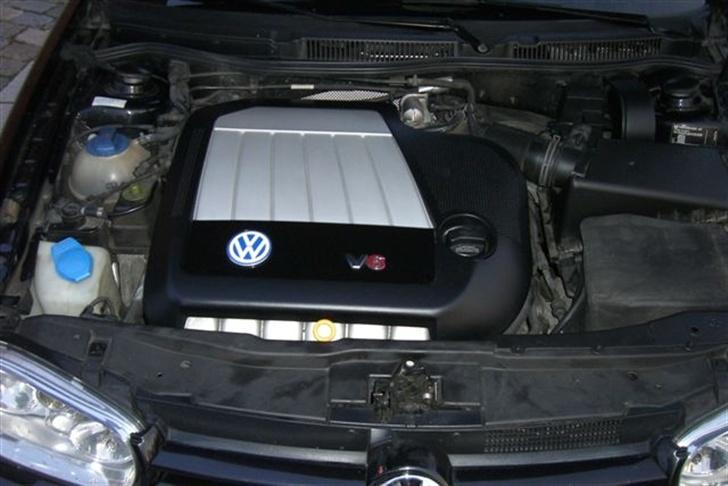 VW Golf 4 V6  4MOTION - Her er kraftværket så.... billede 6