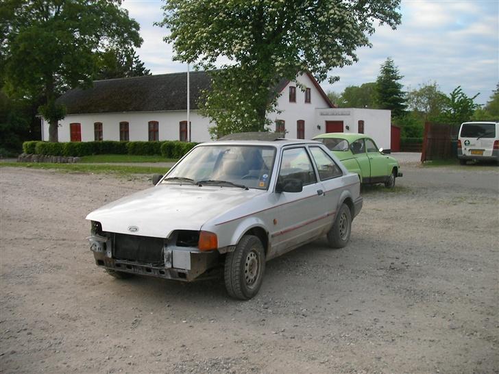 Ford Escort 1.3 CL Solgt billede 6