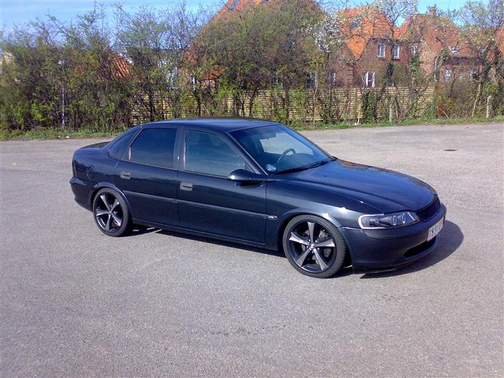 Opel vectra b (solgt) billede 1