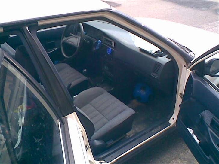 Toyota Corolla 1.3 XL ** DØD ** billede 7