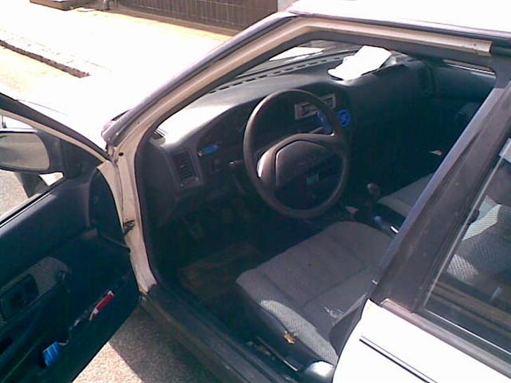Toyota Corolla 1.3 XL ** DØD ** billede 10