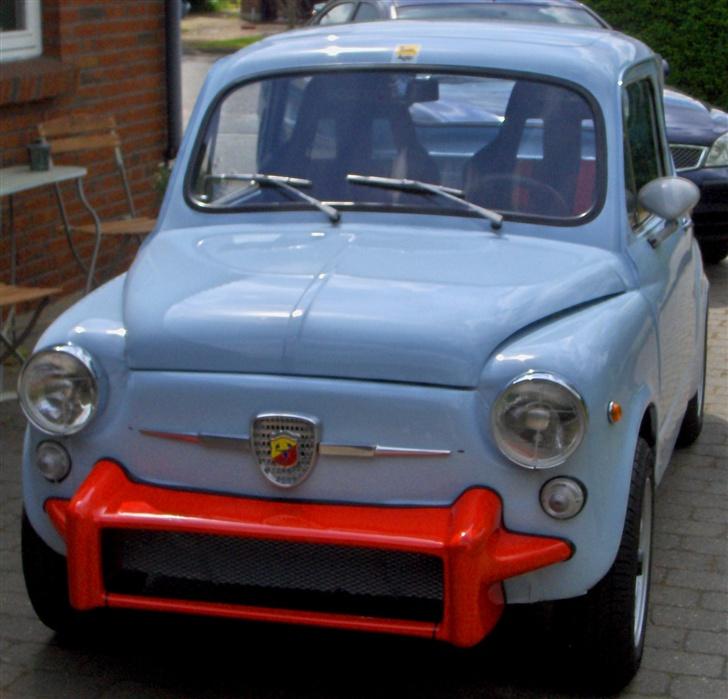 Fiat 600D - Taget d. 26/5 - Nu med Abarth front samt klare blinklygte glas monteret billede 6