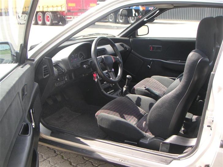 Honda  Civic CRX 1.6i-16 billede 14