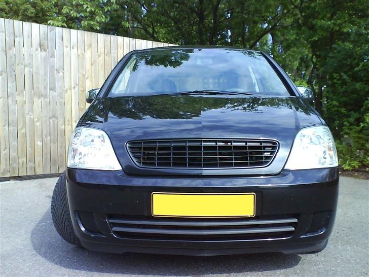 Opel Meriva  ER SOLGT ! - Irmscher emblemfri grill, samt chrom spejle! billede 2