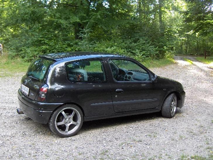 Renault clio2.0 16v sport (solgt) - clioen i skoven billede 3