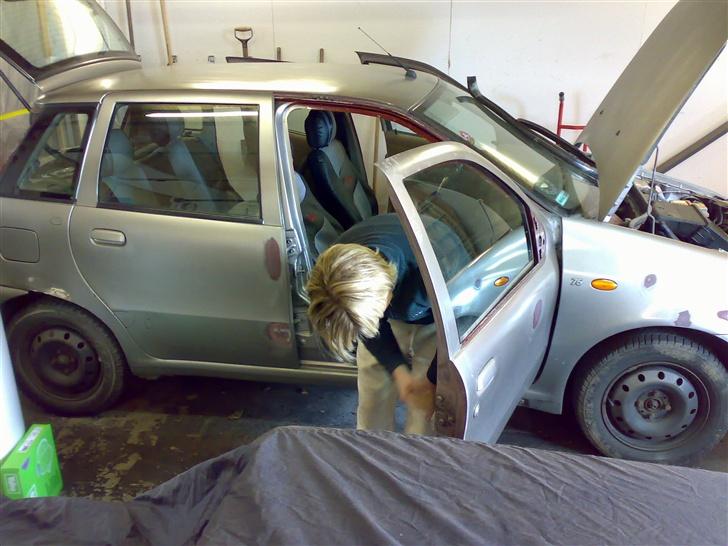 Fiat Punto --SOLGT-- billede 2