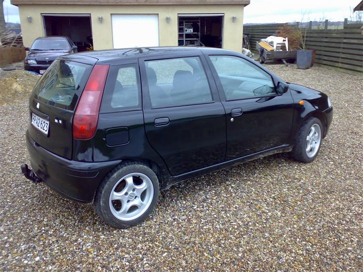 Fiat Punto --SOLGT-- billede 4