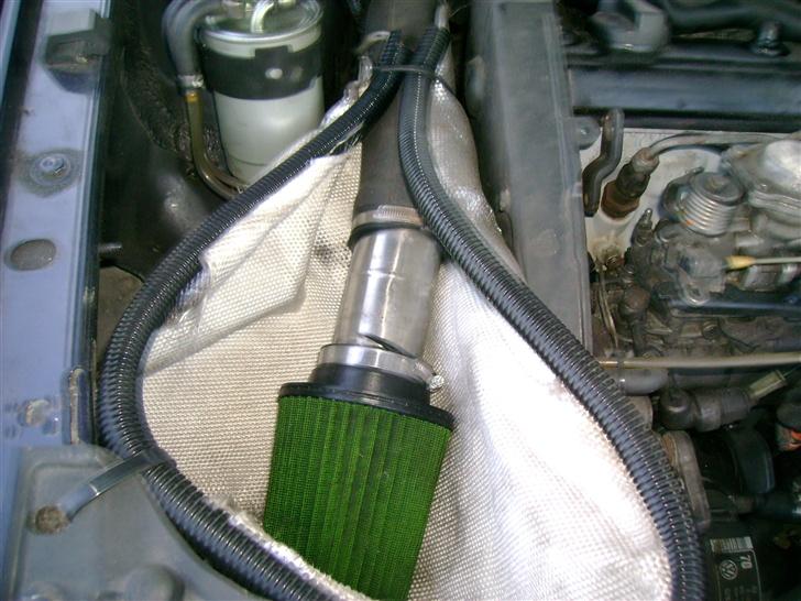 VW Golf III 1.9 GTD (Solgt) - Mit Green Filter pakket ind i et varmeafledende tæppe.. billede 10