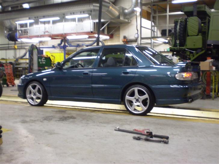 Mitsubishi Lancer 1.6 GLXi "SOLGT" billede 1