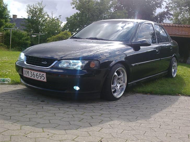 Opel Vectra B Edition 100(Død) billede 1