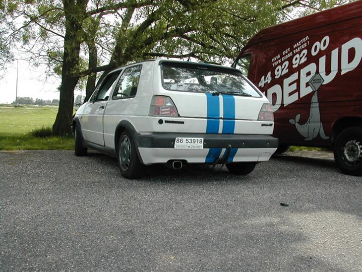 {{currentPhoto.altText}} billede {{currentPhoto.number}}