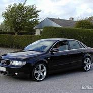 Audi A4 2.5 V6 TDI Quattro