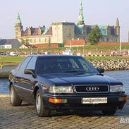 Audi V8