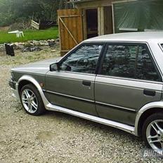 Nissan Bluebird 1.8T SOLGT