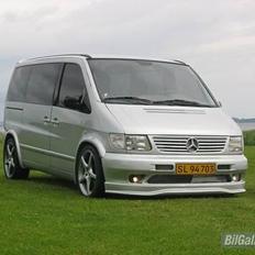 Mercedes Benz vito 