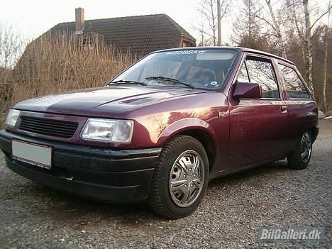 Opel corsa nu 2,0 (Totaltskad) billede 1