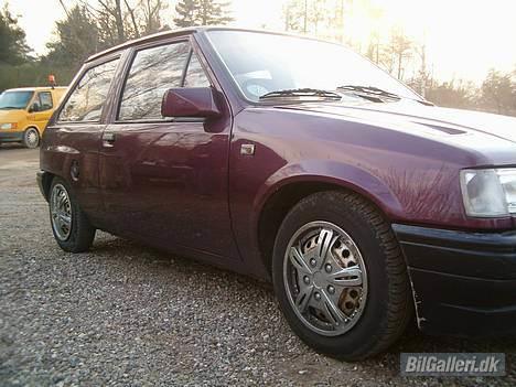 Opel corsa nu 2,0 (Totaltskad) billede 3