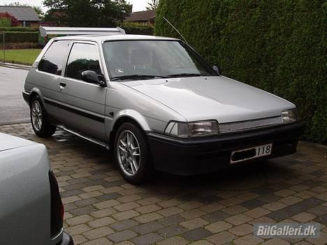 Toyota corolla - Er Solgt... - dette er lige efter jeg var blevet helt færdig med den (1) billede 6