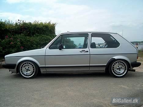 VW Golf 1 G60 Pirelli SOLGT billede 9