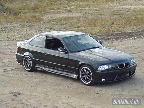 BMW E36 (Black) billede 1