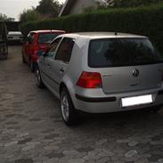 VW Golf IV 1,9 tdi ( SOLGT ) : (