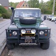 Land Rover Defender 90 (SOLGT)