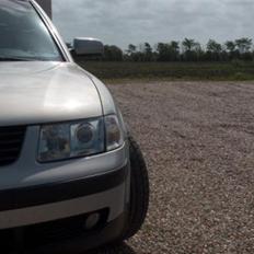 VW Passat variant **solgt**