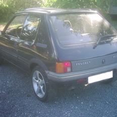 Peugeot 205 XS