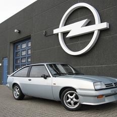 Opel Manta (Solgt)